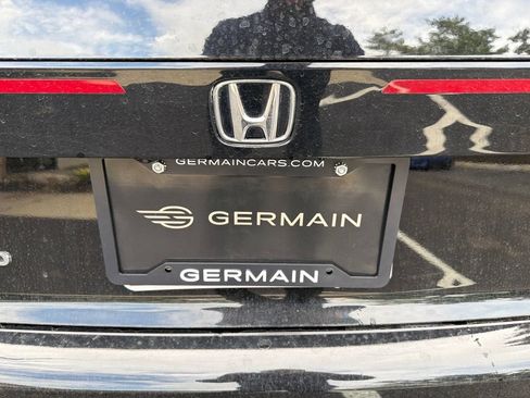 Used 2025 Honda Accord SE image 9