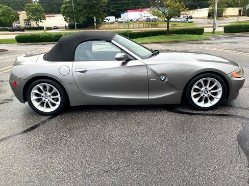 Used 2003 BMW Z4 2.5i image 6