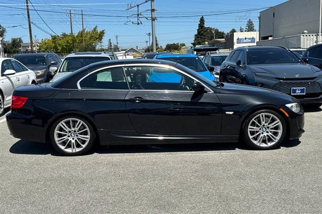 Used 2013 BMW 335i Convertible RWD image 2