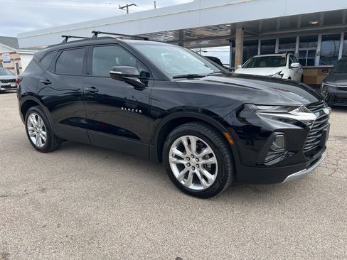 Used 2020 Chevrolet Blazer LT w/ Sound & Technology Package image 3