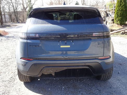 New 2026 Land Rover Range Rover Evoque S image 8