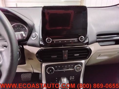 Used 2020 Ford EcoSport Titanium image 12
