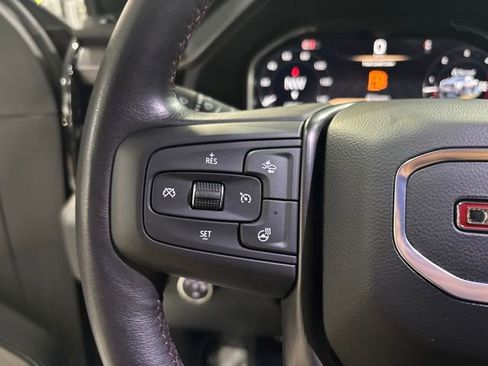 Used 2024 GMC Sierra 2500 AT4X AWD/4WD image 18