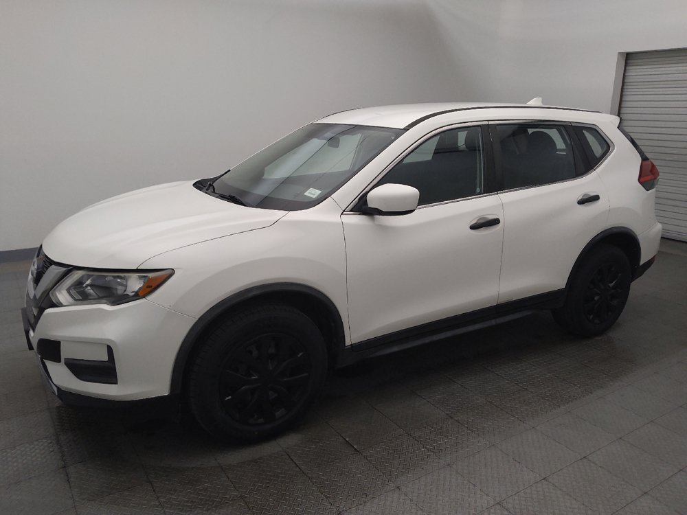 Used 2017 Nissan Rogue S AWD/4WD image 2