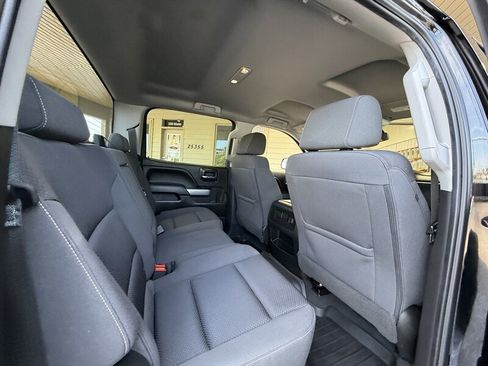 Used 2018 Chevrolet Silverado 1500 LT w/ All Star Edition AWD/4WD image 13