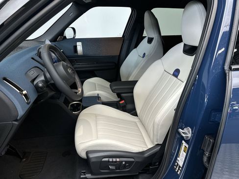 New 2026 MINI Cooper Countryman S w/ Comfort Package Max image 13