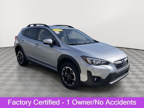 Used 2023 Subaru Crosstrek 2.0i Premium image 1
