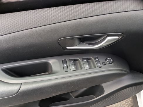 Certified 2023 Hyundai Tucson SEL AWD/4WD image 10