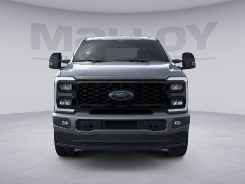 New 2026 Ford F250 Lariat w/ Black Appearance Package AWD/4WD image 6