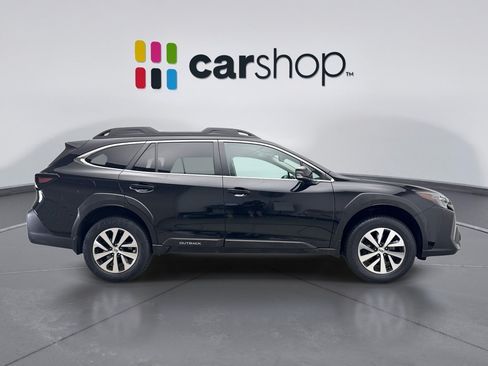 Used 2023 Subaru Outback Premium AWD/4WD image 6