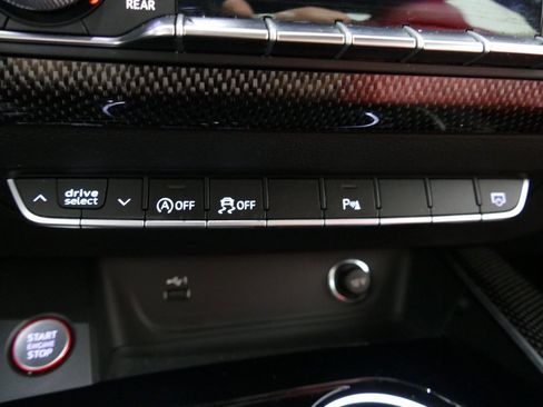 Used 2024 Audi S4 Premium Plus w/ Premium Plus Package image 23