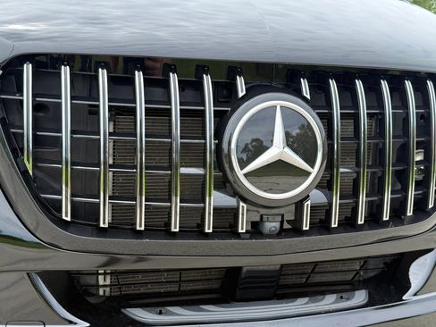 Used 2023 Mercedes-Benz Sprinter 2500 image 9