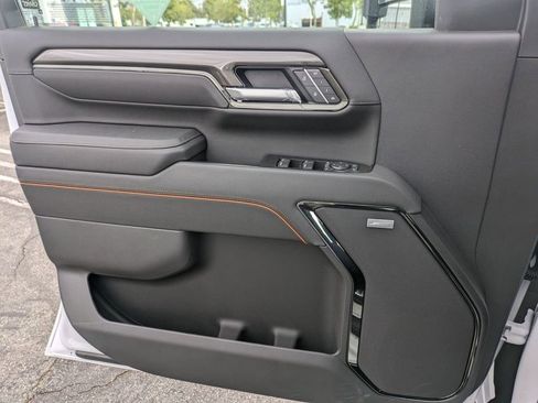 New 2026 GMC Sierra 2500 AT4 w/ AT4 Premium Plus Package AWD/4WD image 23