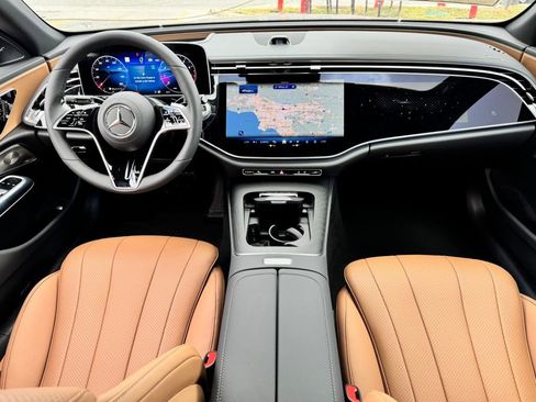New 2025 Mercedes-Benz E 350 Sedan image 28