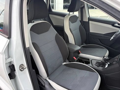 Used 2025 Volkswagen Taos S FWD image 22
