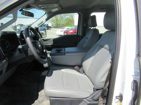 Used 2022 Ford F150 XL w/ Trailer Tow Package image 23