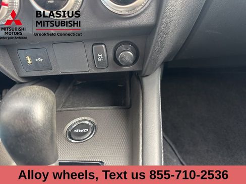 Used 2024 Mitsubishi Outlander Sport ES image 26