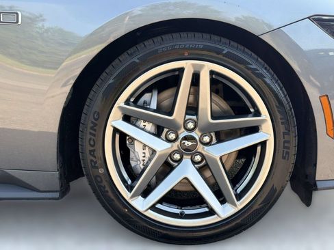 Used 2024 Ford Mustang GT Premium RWD image 13