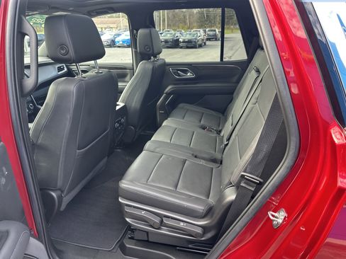 Used 2022 Chevrolet Tahoe LT w/ LT Signature Package image 6