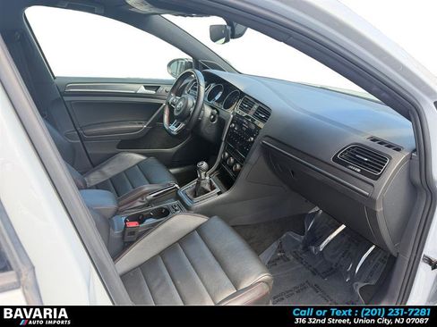 Used 2019 Volkswagen GTI SE w/ SE Experience Package FWD image 15