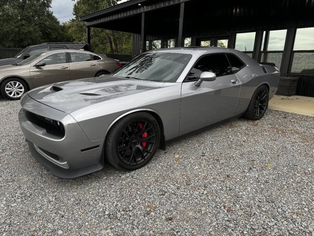 Used 2016 Dodge Challenger SRT Hellcat RWD image 3