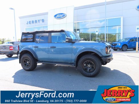 Used 2022 Ford Bronco Wildtrak image 1