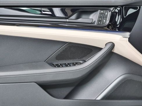 New 2026 Porsche Panamera 4 AWD/4WD image 6