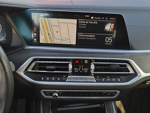 Used 2022 BMW X7 xDrive40i w/ Executive Package image 23