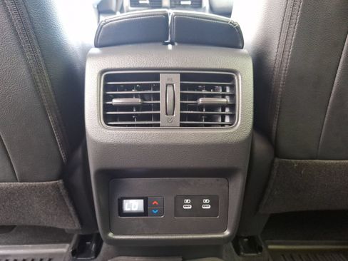 Used 2024 Nissan Rogue SL w/ SL Premium Package FWD image 30