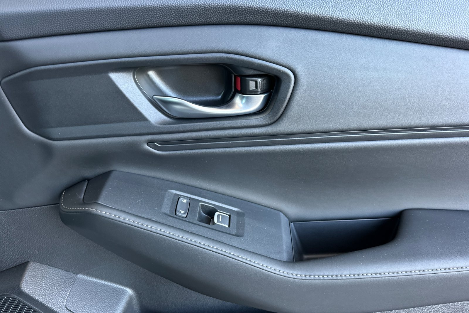 Used 2023 Honda Accord Sport image 17