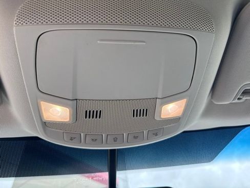 Used 2016 Ford Edge SEL w/ Equipment Group 201A AWD/4WD image 25