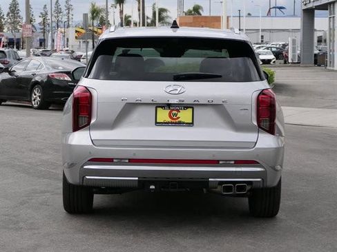 New 2025 Hyundai Palisade Calligraphy image 4