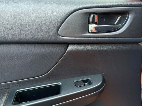 Used 2013 Subaru Crosstrek 2.0i Premium image 41