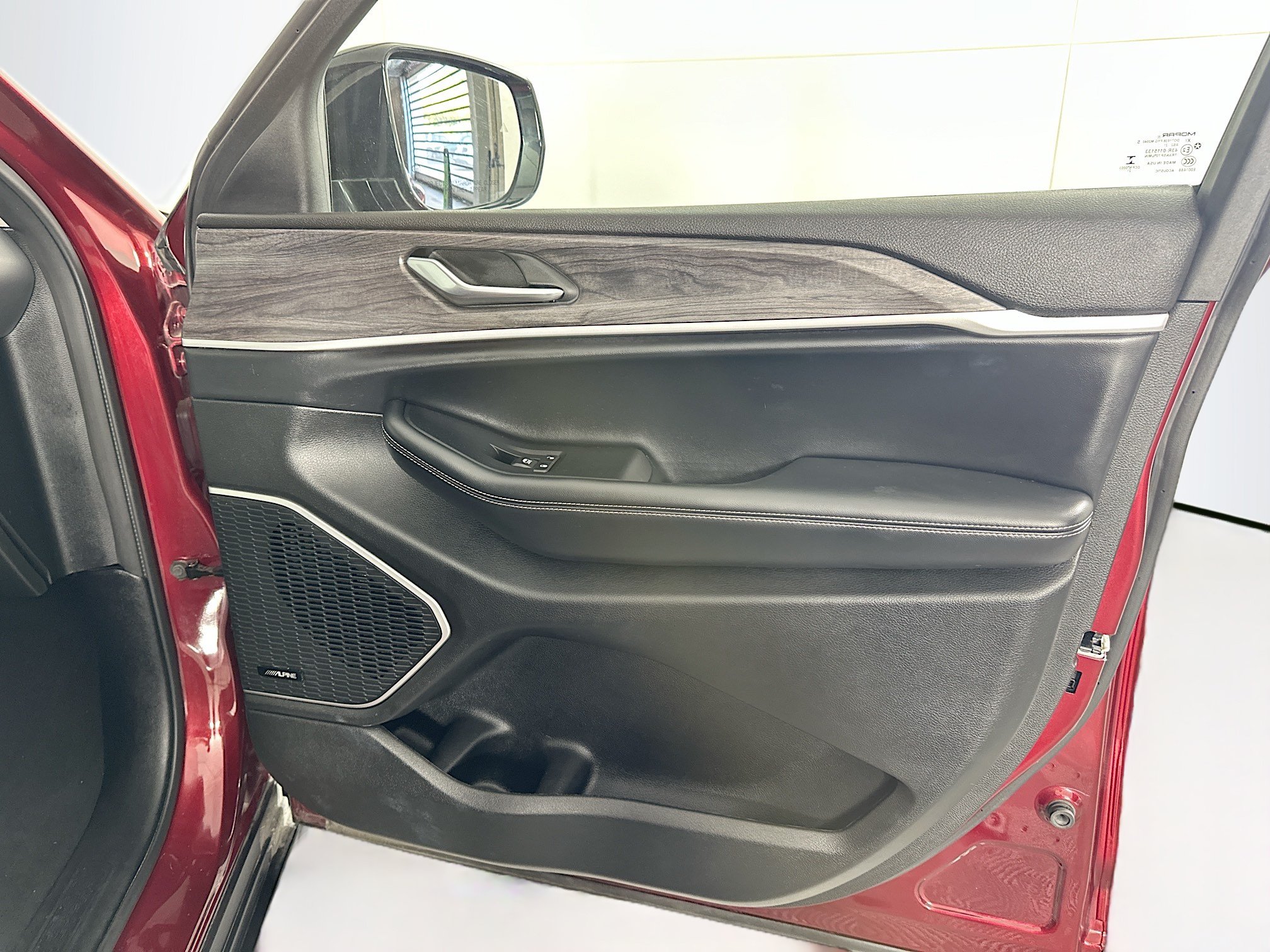 Used 2021 Jeep Grand Cherokee L Limited RWD image 35
