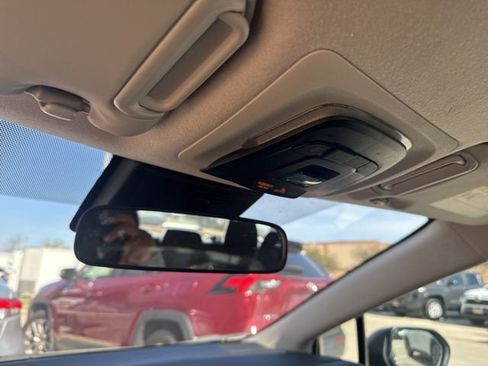 Used 2025 Toyota Corolla LE image 14