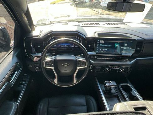 Used 2022 Chevrolet Silverado 1500 RST w/ Texas Edition Plus image 16