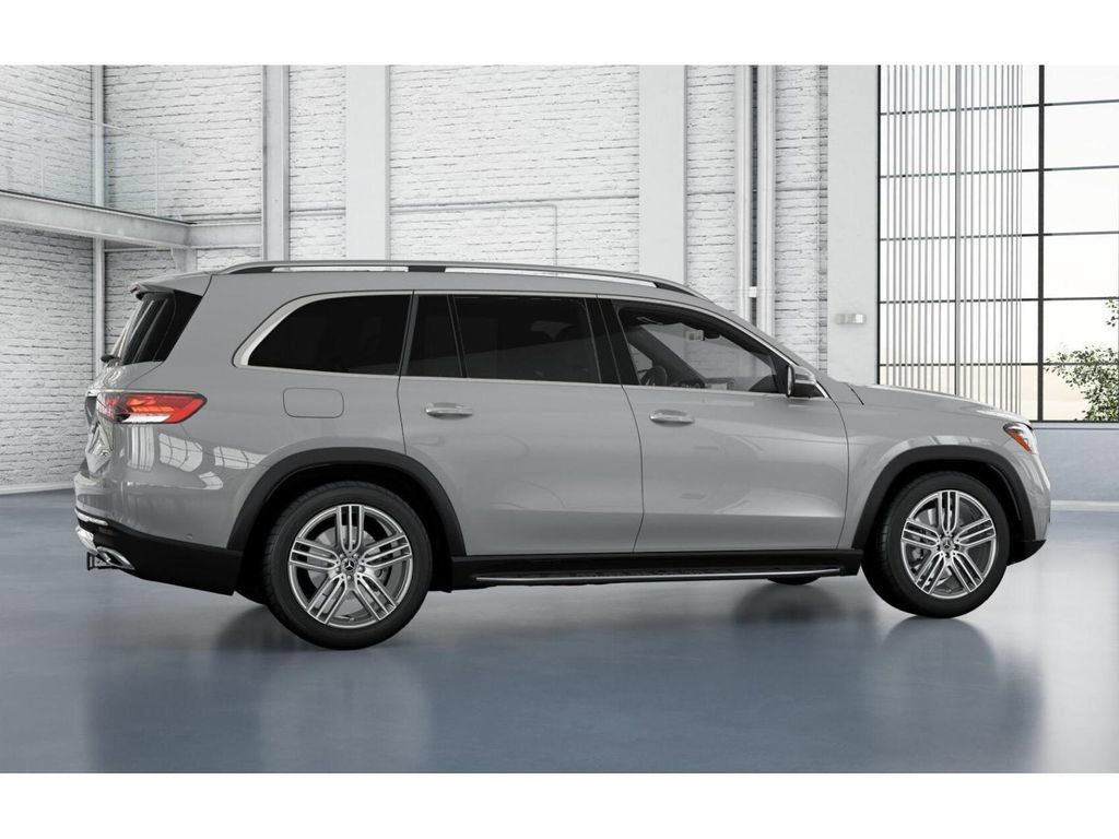 Certified 2026 Mercedes-Benz GLS 450 4MATIC image 18