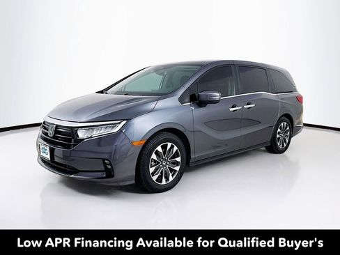 Used 2024 Honda Odyssey EX-L image 3