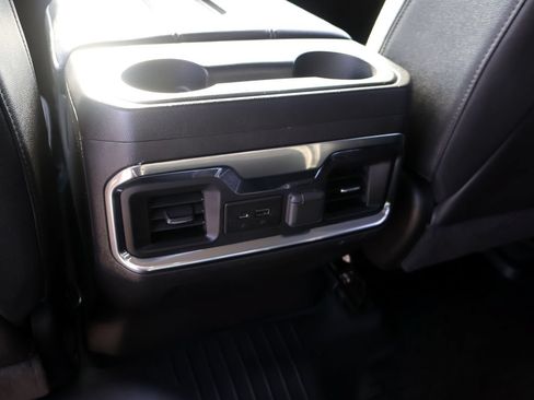 Used 2022 Chevrolet Silverado 1500 LTZ AWD/4WD image 17