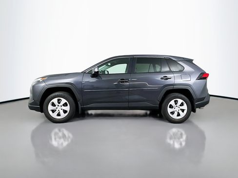 Certified 2024 Toyota RAV4 LE AWD/4WD image 4