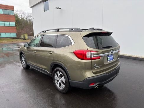 Used 2025 Subaru Ascent Premium AWD/4WD image 8