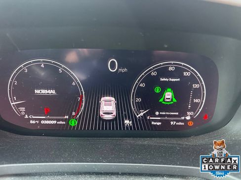 Used 2023 Acura MDX w/ Technology Package FWD image 17