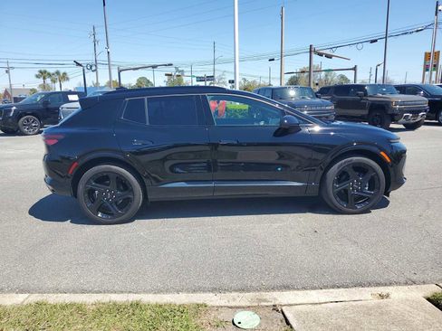 New 2024 Chevrolet Equinox EV RS image 7