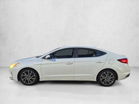 Used 2019 Hyundai Elantra Limited w/ Cargo Package FWD image 7