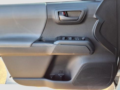 Used 2023 Toyota Tacoma SR image 15