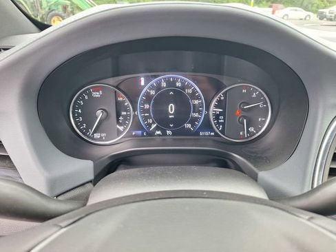 Used 2024 Buick Enclave Premium AWD/4WD image 21