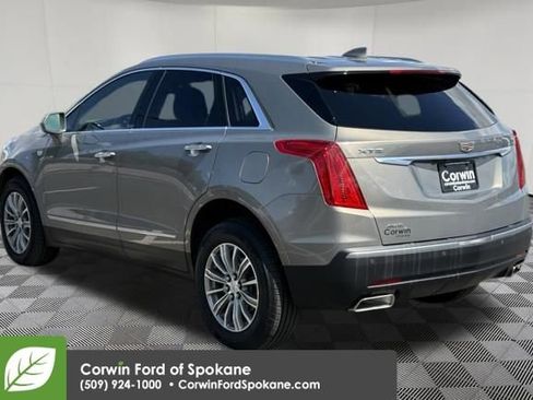 Used 2017 Cadillac XT5 Luxury AWD/4WD image 16