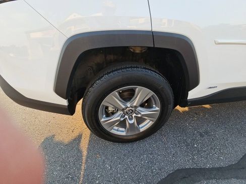 Used 2023 Toyota RAV4 LE image 64