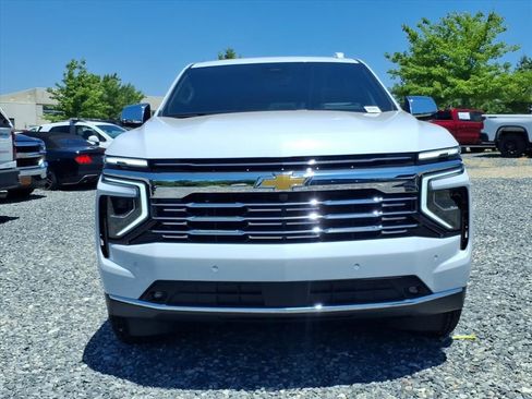 New 2026 Chevrolet Suburban Premier AWD/4WD image 33