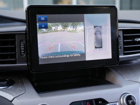 Used 2023 Ford Explorer Timberline AWD/4WD image 9